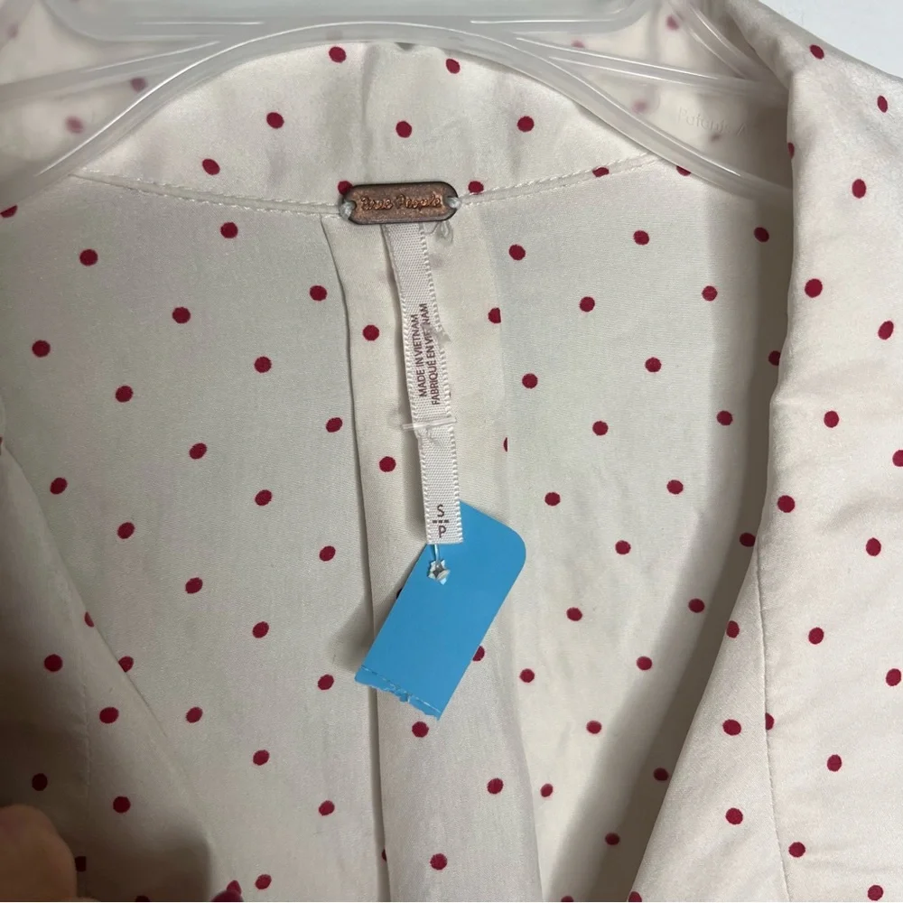 M19 Free People White Red Silk‎ Polka Dot Button Down Shirt
